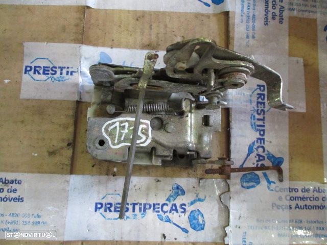 Fecho 01694B LAND ROVER DISCOVERY 1995 TD MANUAL - 1
