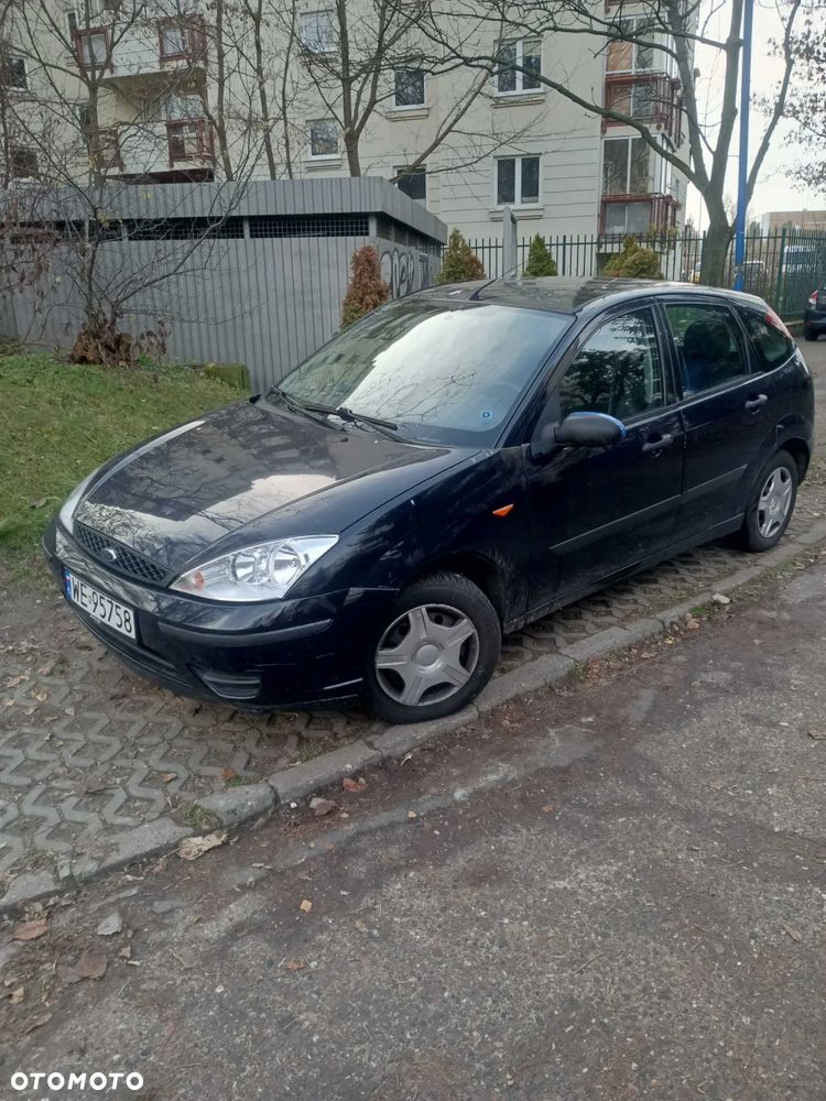 Ford Focus 1.6 Ambiente - 3