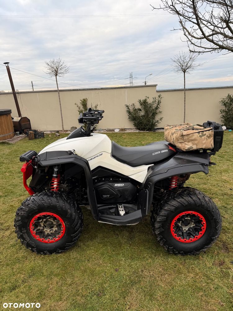 Can-Am Renegade - 3