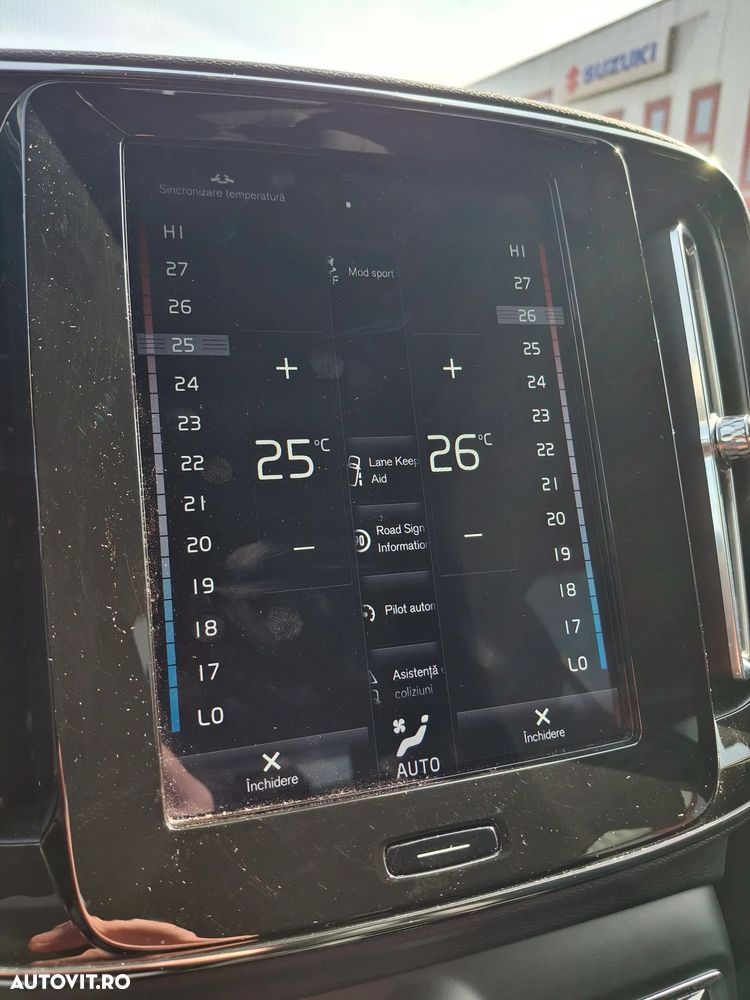 Volvo XC 40 Recharge T5 Twin Engine AT7 Inscription - 26