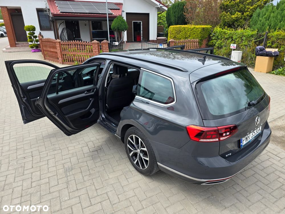 Volkswagen Passat Variant - 36
