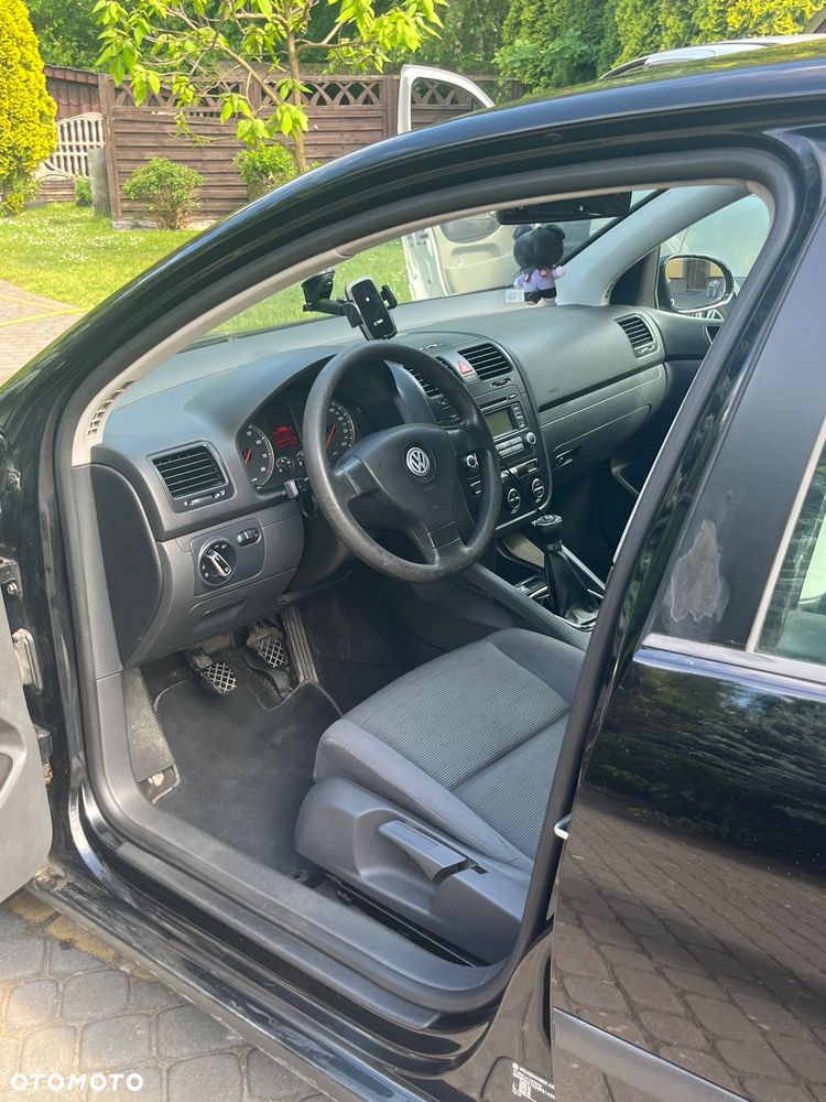 Volkswagen Golf 1.6 Q-Line - 7