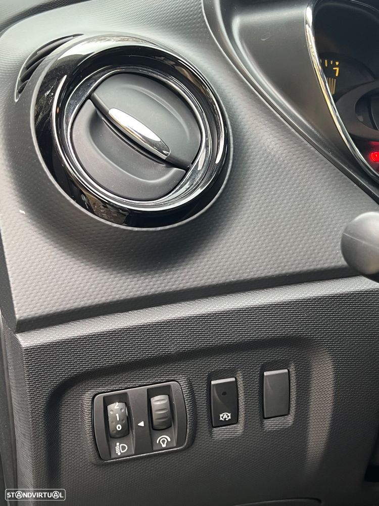 Renault Captur ENERGY TCe 90 S&S Expression - 13