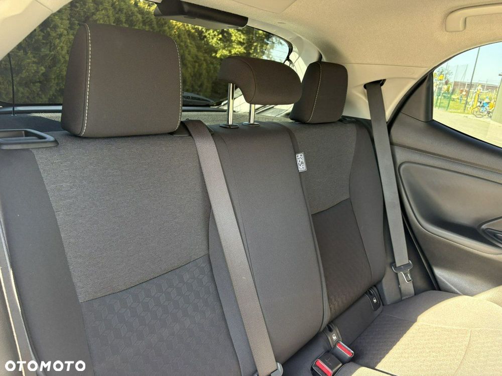 Toyota Yaris - 21