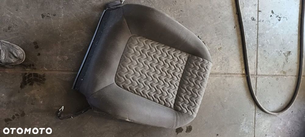 OPEL MERIVA B MATA GRZEWCZA FOTELA OPARCIE KIEROWCY PASAŻER - 2