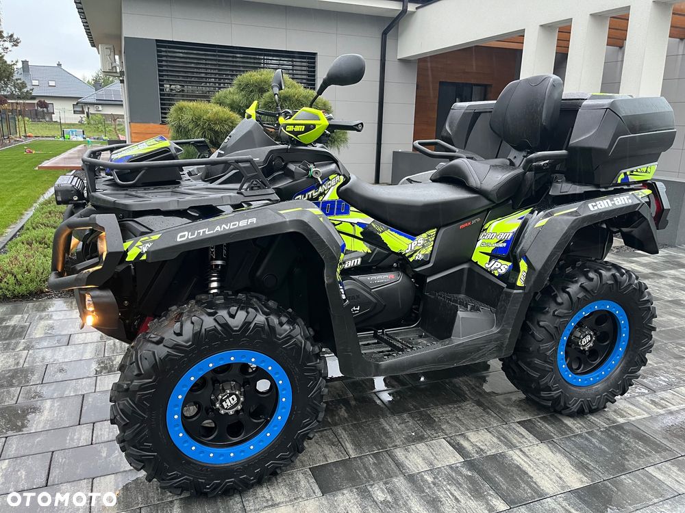 Can-Am Outlander Max - 2