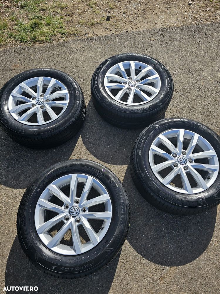 Volkswagen Passat 2.0 TDI DPF DSG 4Motion Highline - 16