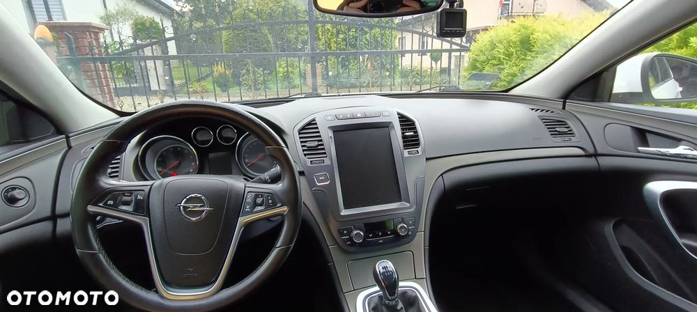 Opel Insignia - 19