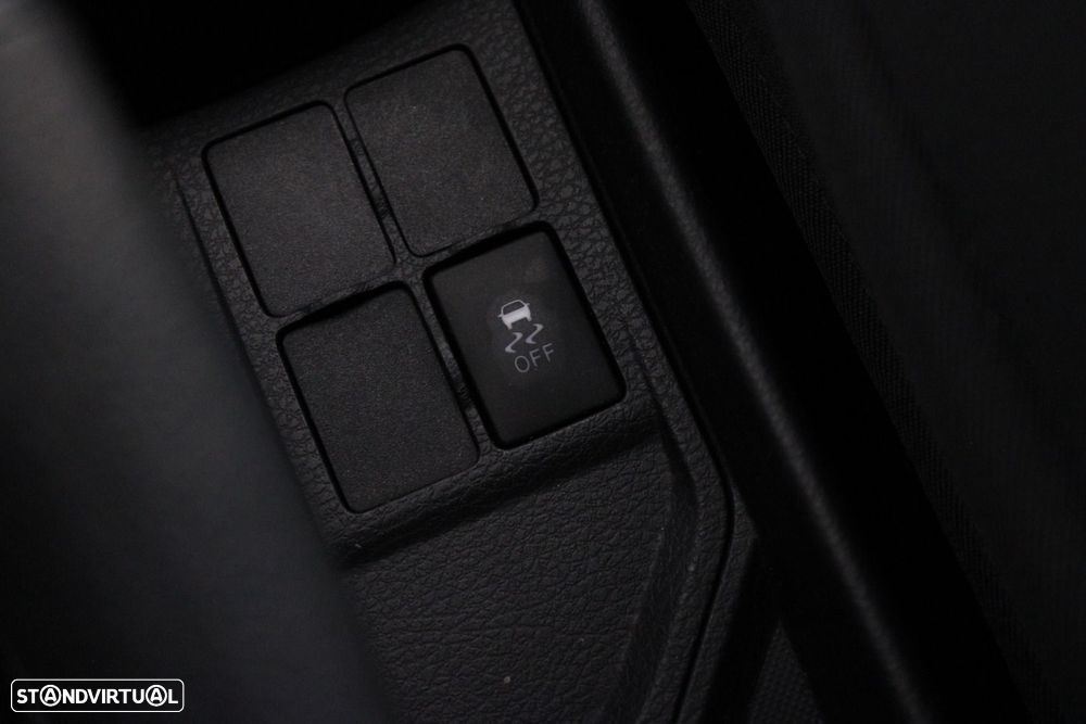 Toyota Yaris 1.0 VVT-i Comfort — fotografia 26