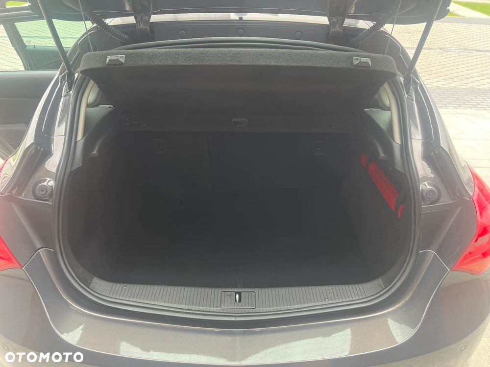 Opel Astra 1.6 Exklusiv - 9