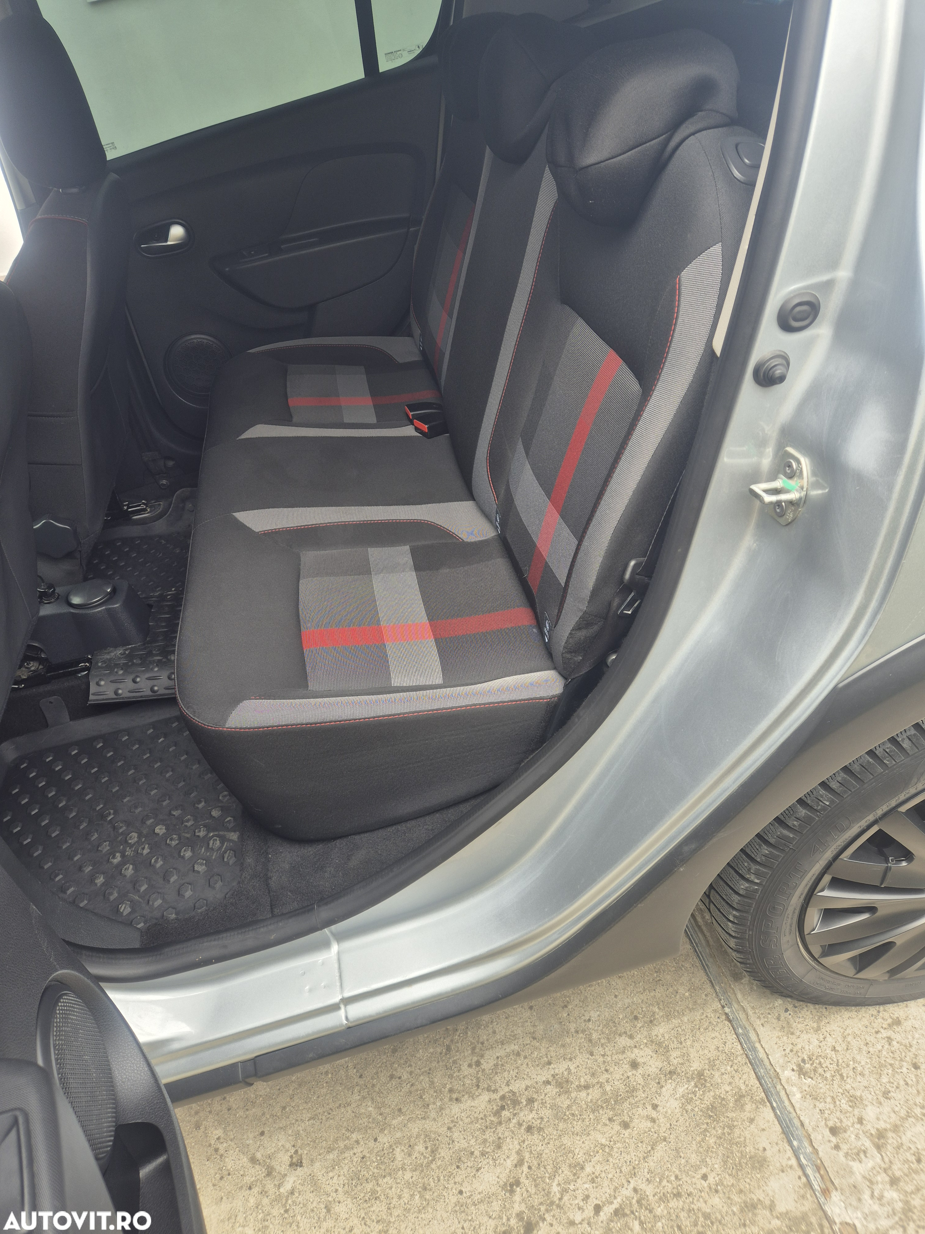 Dacia Sandero Stepway 0.9 TCe Prestige - 7
