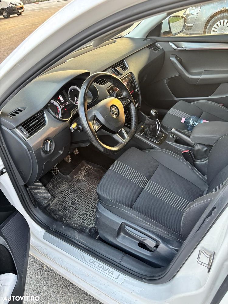 Skoda Octavia 1.6 TDI Style - 7