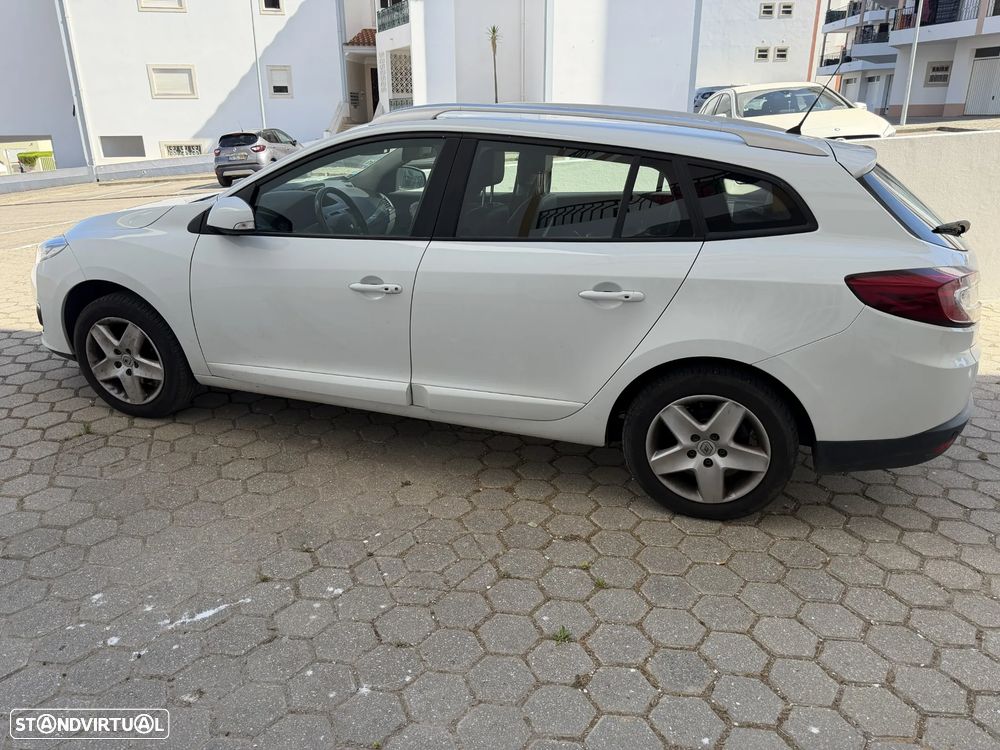 Renault Mégane Sport Tourer 1.5 dCi Bose Edtion CO2 Champion - 2