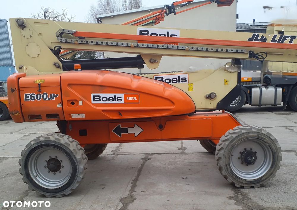 JLG E600JP - 1