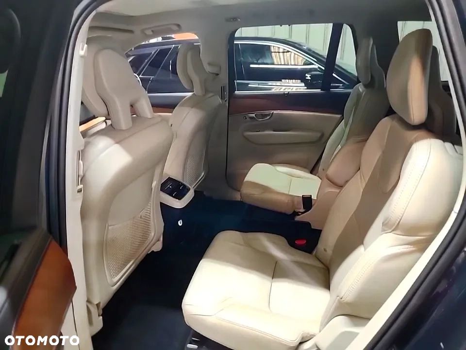 Volvo XC 90 T6 AWD Inscription - 10