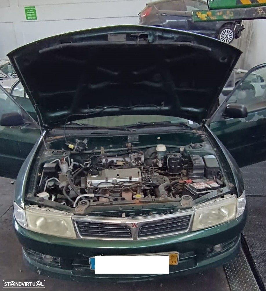 Mitsubishi Lancer 1.3i de 1999 disponível para peças - 2
