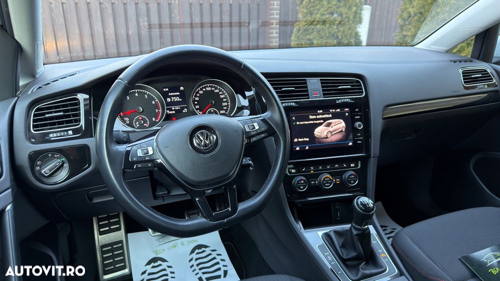 Volkswagen Golf 1.0 TSI Sound - 12