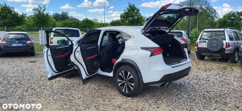 Lexus NX - 9