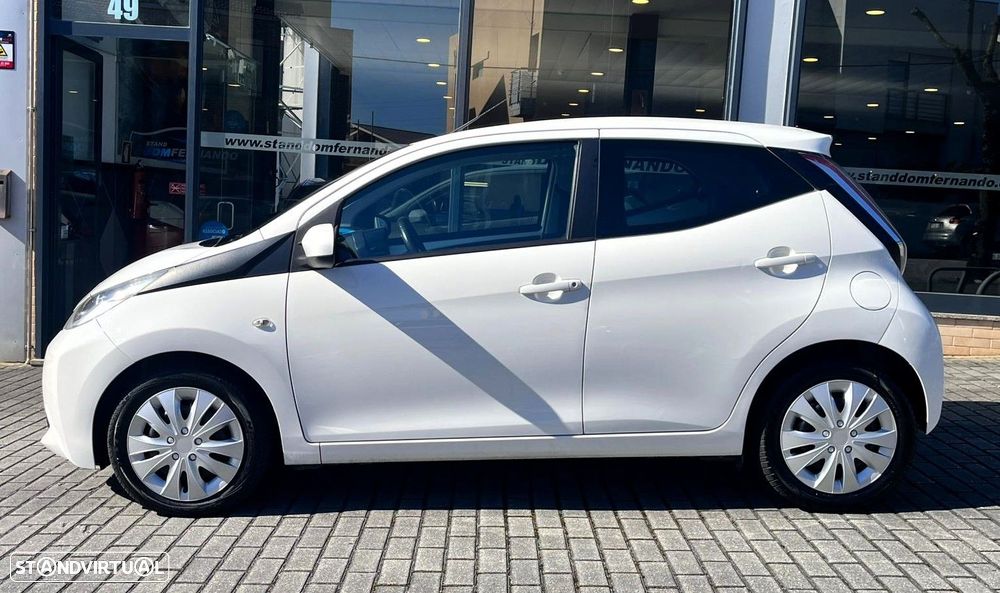 Toyota Aygo 1.0 X-Play+AC+X-Touch - 44