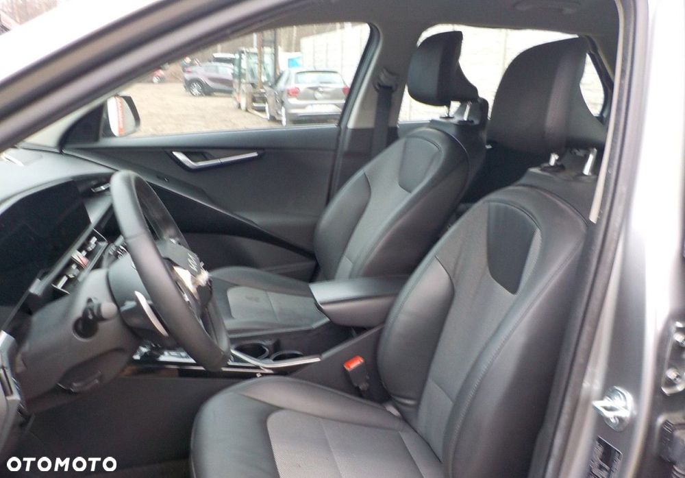Kia Niro - 33