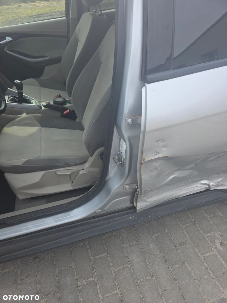 Ford Focus - 14