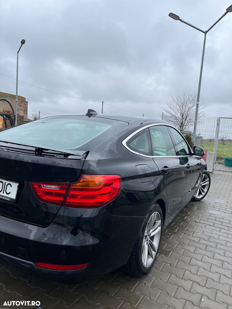 BMW Seria 3 318d Sport Line - 9