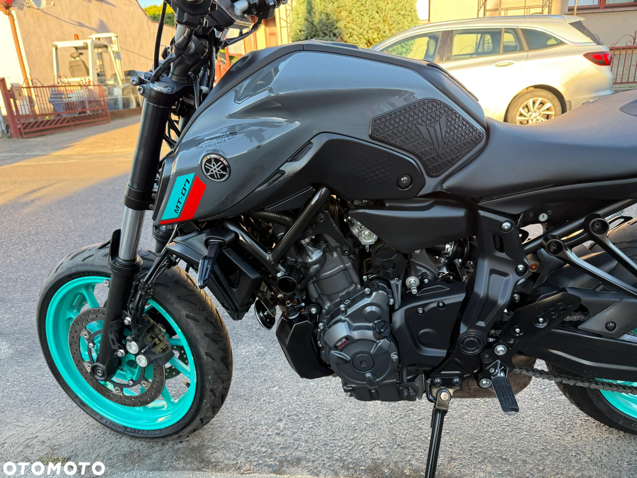 Yamaha MT - 16