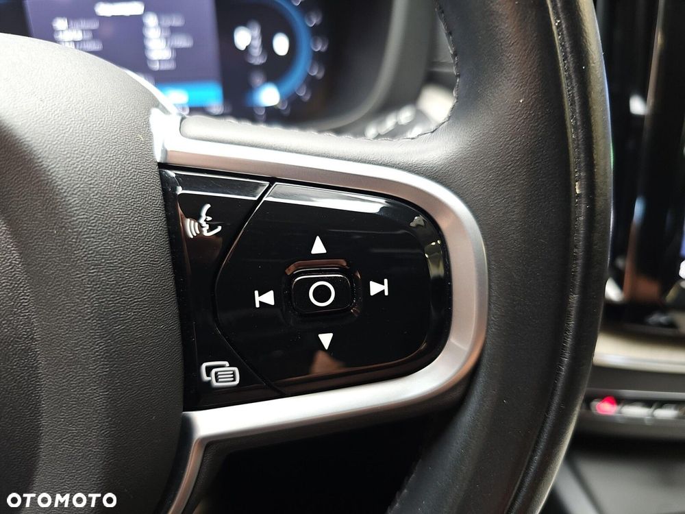 Volvo XC 60 B5 B AWD Inscription - 13