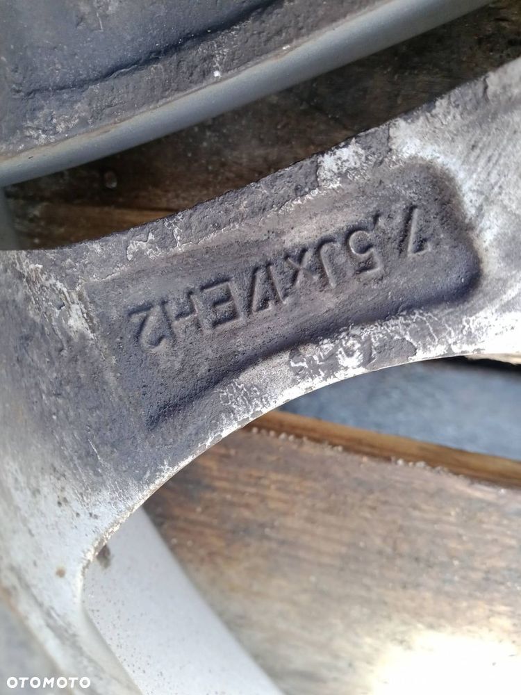 FELGI ALUMINIOWE R17 BMW 320 D 2.0 - 4