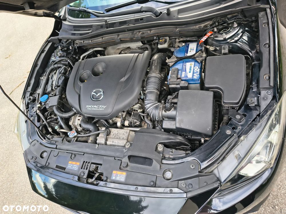 Mazda 3 ver-skyactiv--d-150-sports--line - 11