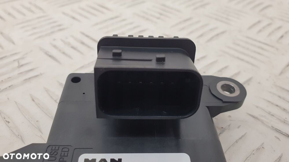 radar acc distronic boczny man tgx tgs 8125813-1175 230524 28754031 - 5
