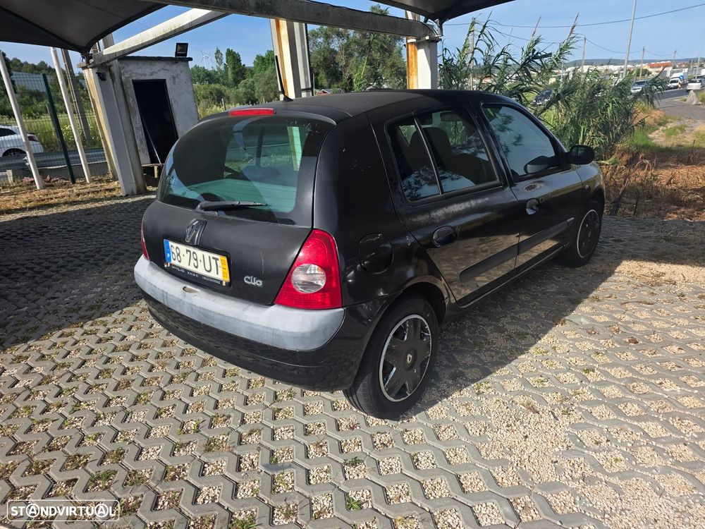 Renault Clio 1.2 16V Confort Dynamique - 7