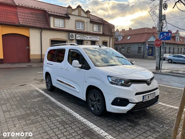 Toyota Proace City Verso Long 1.5 D-4D Family - 6