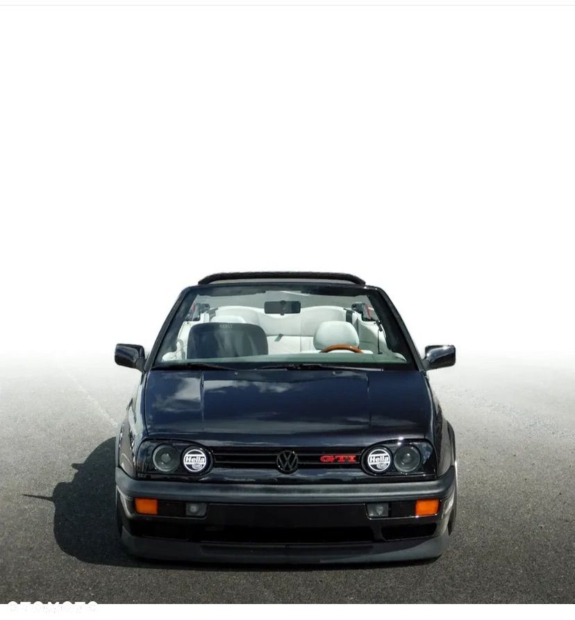 Volkswagen Golf - 23