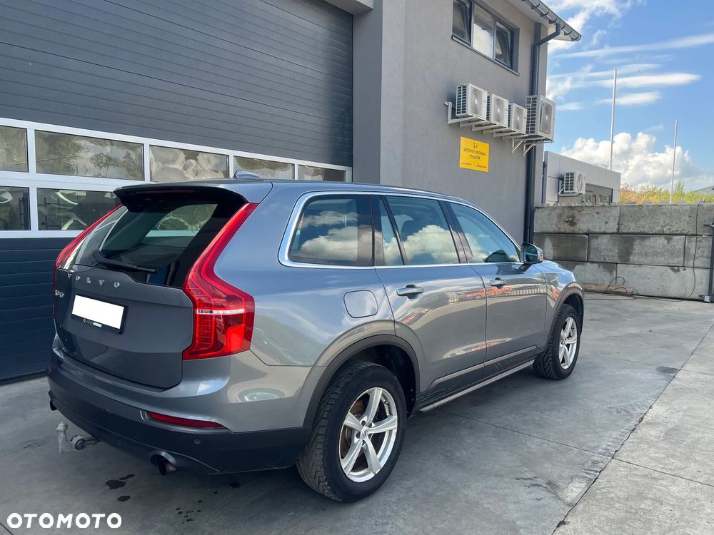 Volvo XC 90 - 5