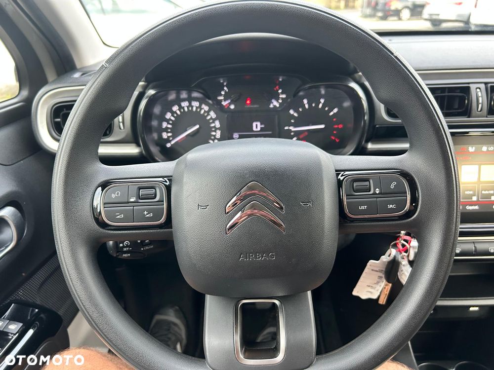Citroën C3 1.2 PureTech Shine - 29