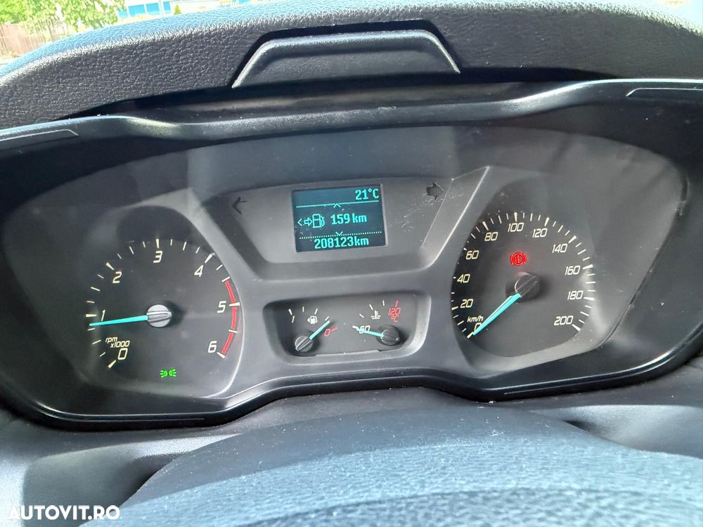 Ford Transit - 21