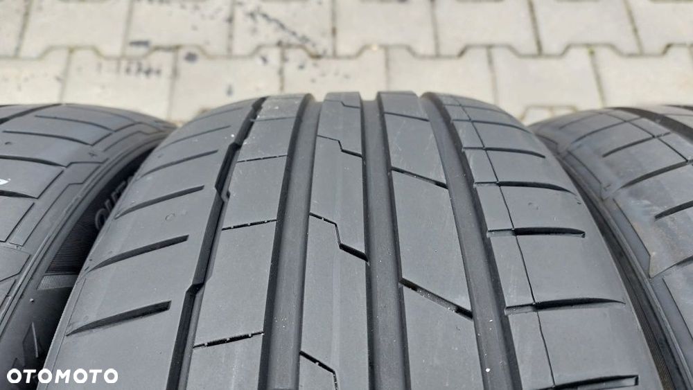 Opony Hankook 225 50 R17 - 4