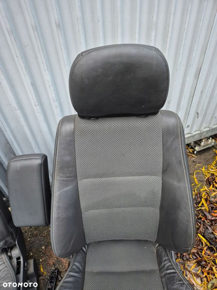 fotele kanapa tapicerka Opel Meriva A OPC - 12