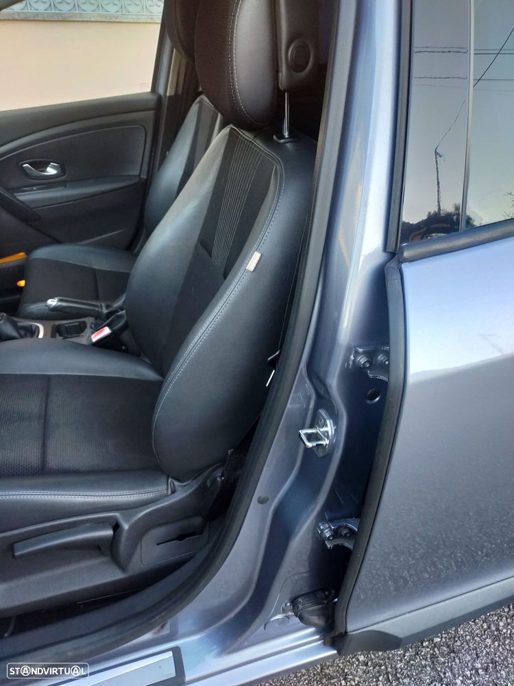Renault Mégane 1.5 dCi Dynamique - 5