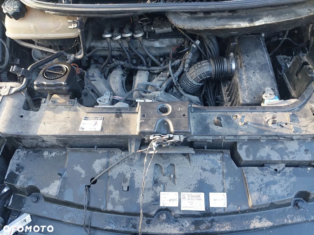 Citroen C8 Peugeot 807 silnik kompletny 2.0 16v Benzyna EW10A RFJ 103 kW 140 KM kolektor przepustnica cewka pompa alternator sprężarka skrzynia biegów AUTOMAT drzwi klapa maska zderzak lusterko listwa przesuwne boczne klamka zamek rolka mikrostyk blenda pas konsola schowek boczek drzwi fotel obrotowy fotele podsufitka panel sterownik wyświetlacz moduł szyba poduszka kierownica manetki zwijak radio mechanizm wydech tłumik mcperson zacisk hamulcowy lampa felga R16 hak holowniczy odpinany zbiorniczek rura przewód dekory drewno wyświetlacz NA CZĘŚCI WSZYSTKIE CZĘŚCI - 15