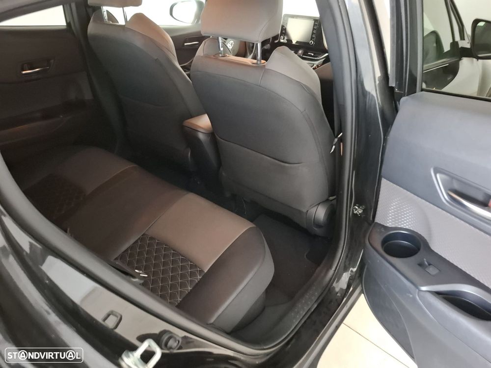 Toyota C-HR 1.8 Hybrid Exclusive - 8