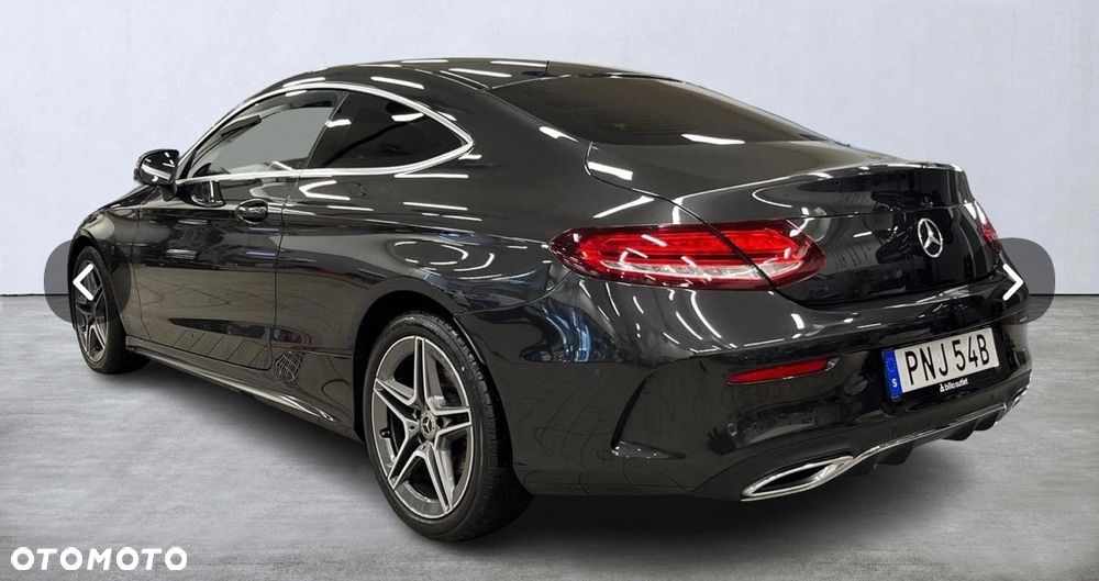 Mercedes-Benz Klasa C 220 d 9G-TRONIC AMG Line - 18