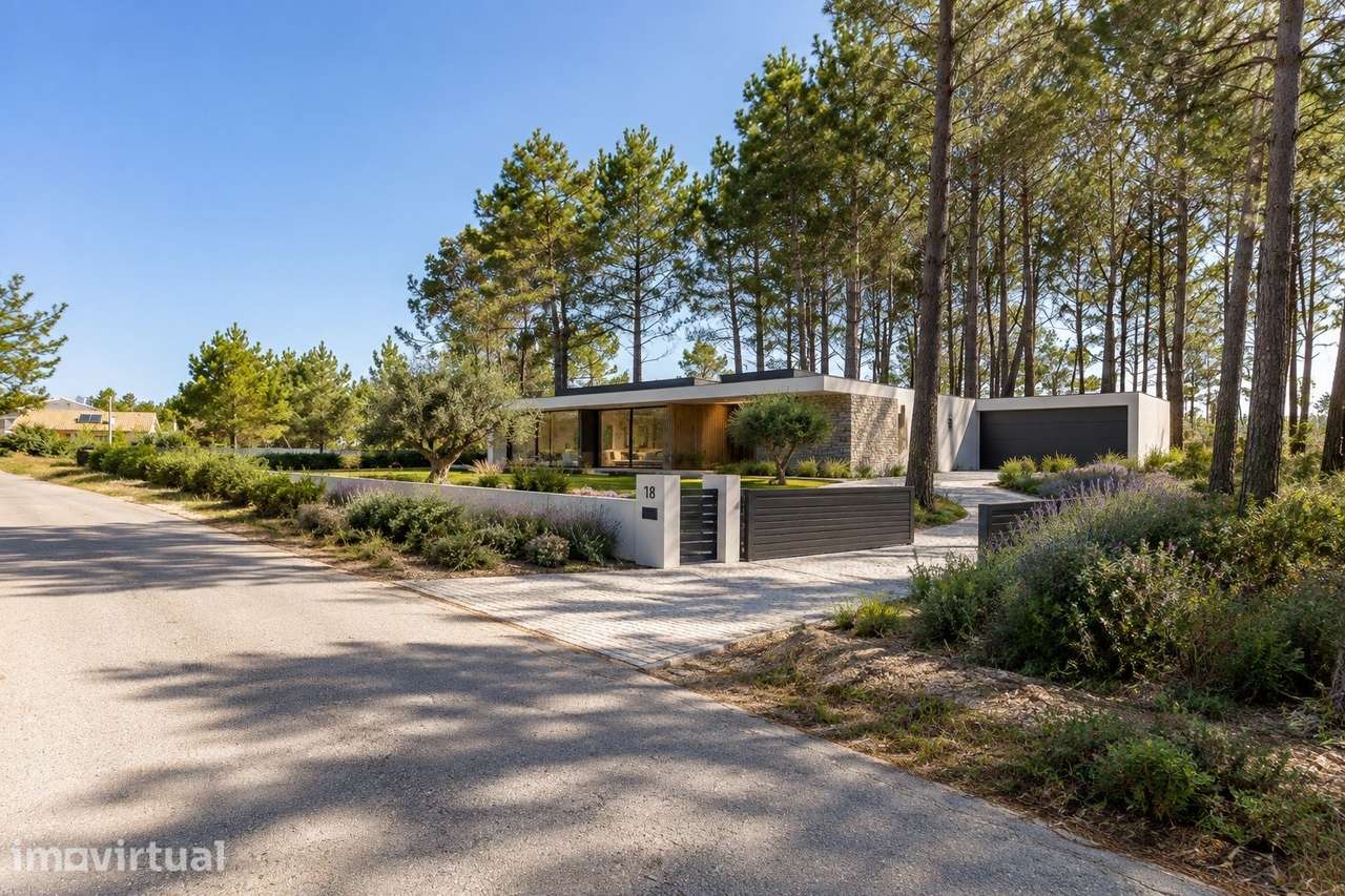 Terreno com 12.960 m² com Potencial Urbanístico - Fanhais | Nazaré - Grande imagem: 2/41