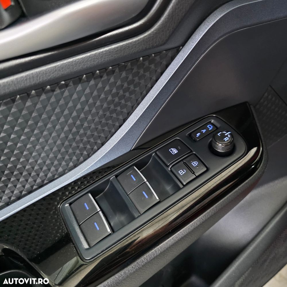 Toyota C-HR Style Selection - 23