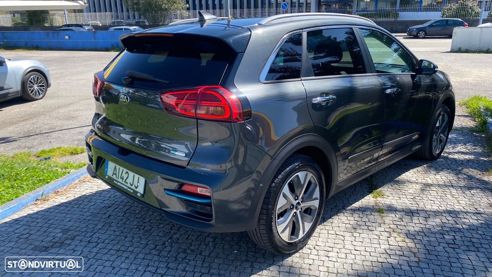 Kia e-Niro 64kWh - 10