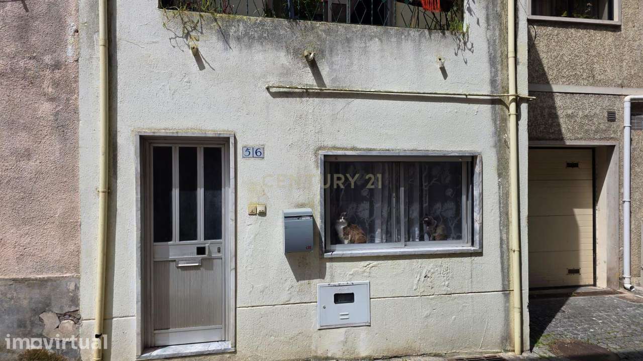 Moradia para recuperar no centro de Pombal - Oportunidade de Investime - Grande imagem: 3/31