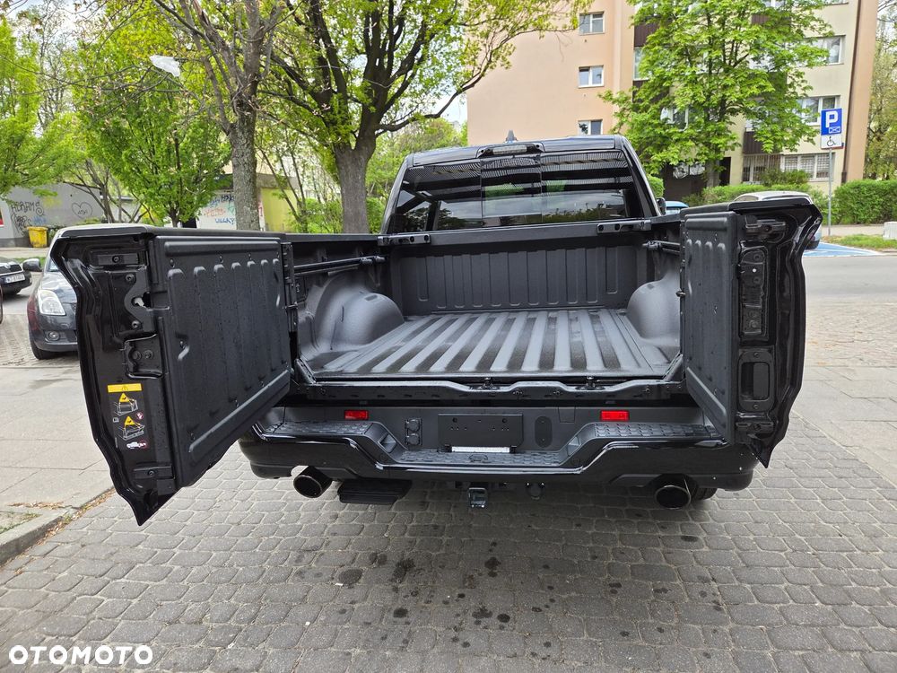 RAM 1500 Laramie Night Premium - 15