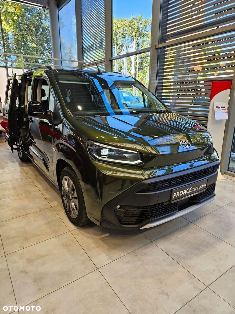 Toyota Proace City