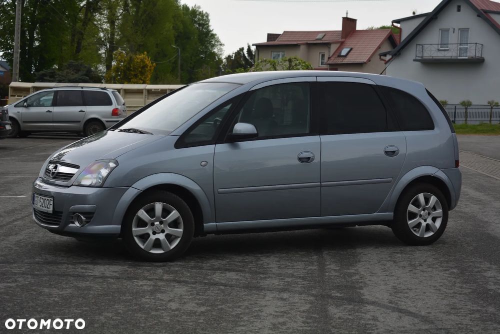 Opel Meriva - 9